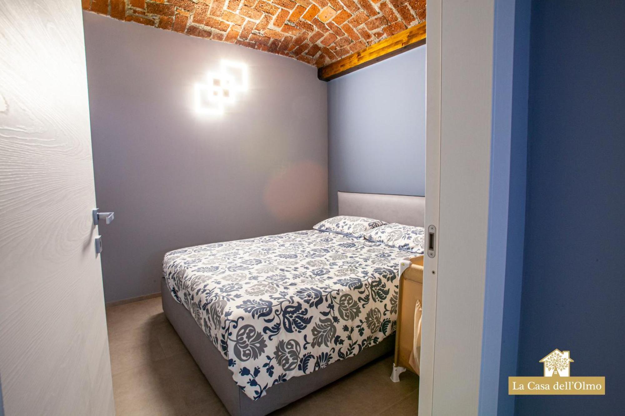 La Casa Dell'Olmo - Suite Apartment Cuneo Ngoại thất bức ảnh